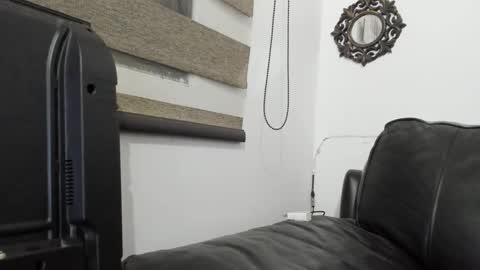 lenna online show from September 17, 1:40 am