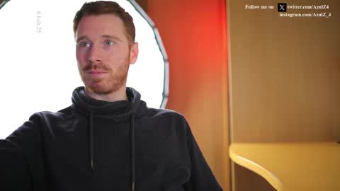 Snapshot of azulz4 chatting on February 6, 6:56 pm Azul online show from February 6, 6:56 pm