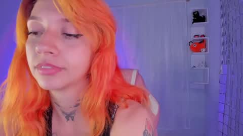 Snapshot of azumi_saan chatting on December 21, 5:36 am azumi saan online show from December 21, 5:36 am