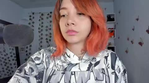 Snapshot of azumi_saan chatting on October 11, 1:49 am azumi saan online show from October 11, 1:49 am