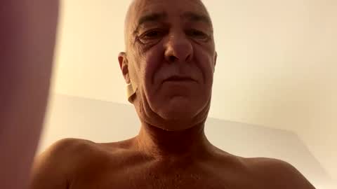 benito online show from October 7, 8:06 pm