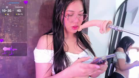 Snapshot of babby_alexxx chatting on January 22, 11:56 am babby_alexxx online show from January 22, 11:56 am