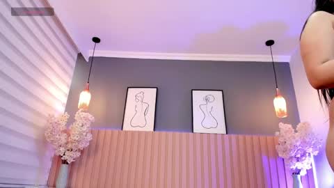 babe_sophiee online show from February 8, 7:27 pm