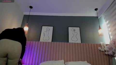 babe_sophiee online show from October 5, 12:47 pm