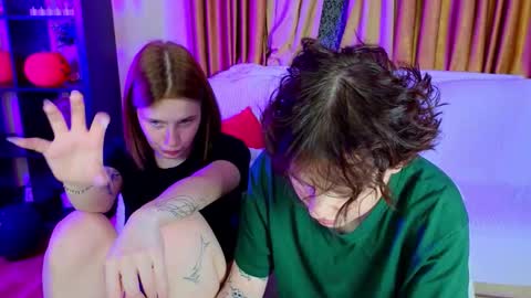 Snapshot of babees_eva chatting on November 6, 11:22 am Sweety Eva online show from November 6, 11:22 am