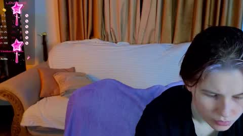 Snapshot of babees_eva chatting on November 14, 4:28 pm Sweety Eva online show from November 14, 4:28 pm