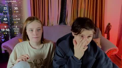 Snapshot of babees_eva chatting on November 27, 11:23 am Sweety Eva online show from November 27, 11:23 am