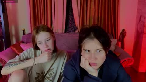 Snapshot of babees_eva chatting on November 28, 11:35 am Sweety Eva online show from November 28, 11:35 am