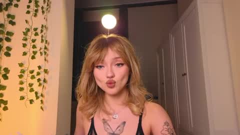 bb adele  online show from December 18, 8:25 pm