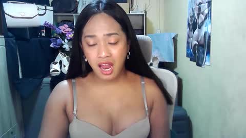 Snapshot of baby_cassandra chatting on September 11, 7:58 pm cassandra online show from September 11, 7:58 pm