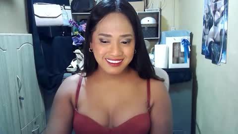 Snapshot of baby_cassandra chatting on October 7, 10:18 pm cassandra online show from October 7, 10:18 pm