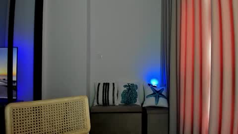 Snapshot of baby_for_daddy18 chatting on December 18, 5:46 am Call me baby real name Eva online show from December 18, 5:46 am