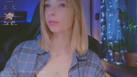 Snapshot of baby_gopn1k chatting on December 23, 5:17 am baby gopn1k online show from December 23, 5:17 am