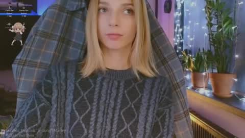 Snapshot of baby_gopn1k chatting on December 28, 2:53 pm baby gopn1k online show from December 28, 2:53 pm