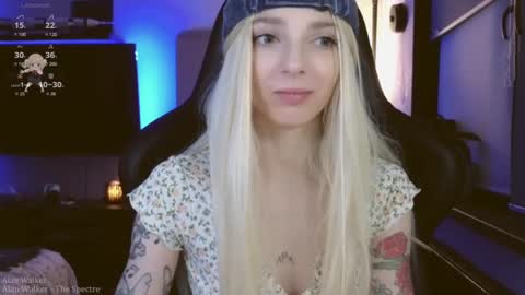 Snapshot of baby_gopn1k chatting on February 10, 5:03 am baby gopn1k online show from February 10, 5:03 am