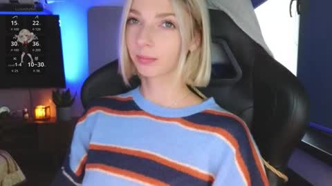 Snapshot of baby_gopn1k chatting on September 18, 5:09 am baby gopn1k online show from September 18, 5:09 am