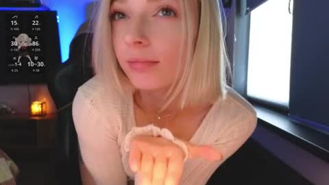 Snapshot of baby_gopn1k chatting on September 23, 5:10 am baby gopn1k online show from September 23, 5:10 am