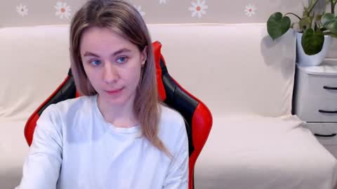 baby_kitte online show from February 26, 2:59 am