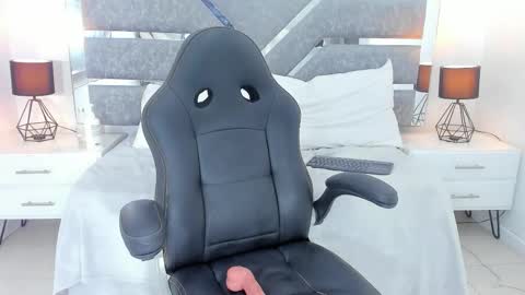 Snapshot of baby_scarleth_ chatting on November 30, 3:32 am baby_scarleth_ online show from November 30, 3:32 am