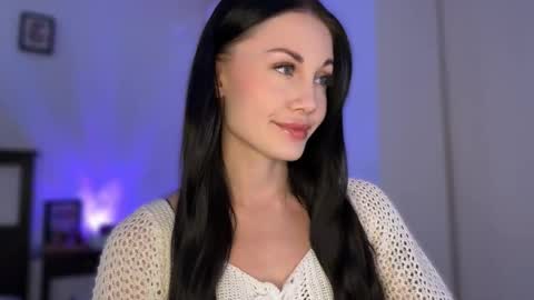 Snapshot of babycoffee chatting on October 1, 11:05 am Baby Coffee online show from October 1, 11:05 am