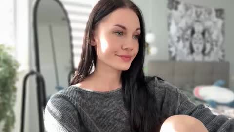 Snapshot of babycoffee chatting on October 7, 12:02 pm Baby Coffee online show from October 7, 12:02 pm