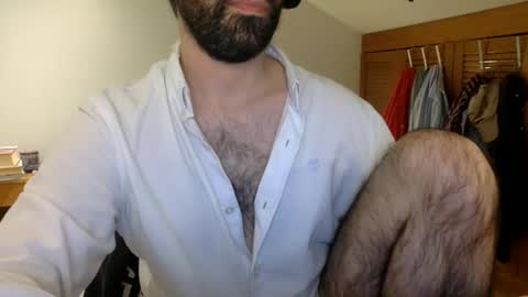 Tom A.    online show from November 26, 12:00 am