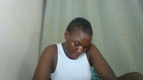 Snapshot of babymolly2 chatting on November 15, 6:37 pm Rossy Kwekwe online show from November 15, 6:37 pm