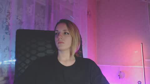 Sonya online show from February 2, 3:43 am