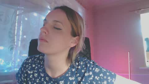 Sonya online show from March 9, 5:44 am