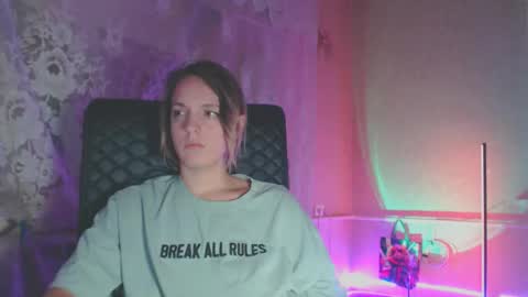 Sonya online show from October 9, 5:55 pm