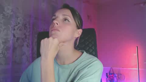 Sonya online show from November 5, 8:20 pm