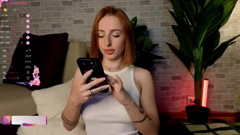 BabyyyLuna online show from September 11, 2:11 am