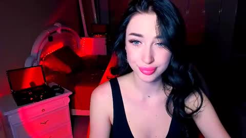 Miss Desire...do you remember online show from December 13, 1:01 pm