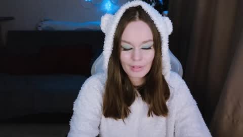 Lin online show from January 15, 3:39 pm