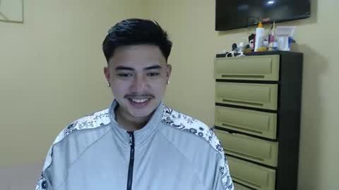 HANNS online show from December 9, 5:08 pm