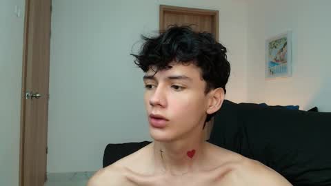 jhojan online show from November 7, 11:21 am