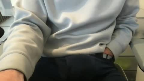 Snapshot of baddersguy13 chatting on September 17, 10:39 am baddersguy13 online show from September 17, 10:39 am