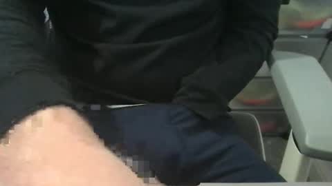 Snapshot of baddersguy13 chatting on November 24, 3:45 pm baddersguy13 online show from November 24, 3:45 pm