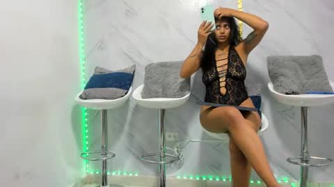 candy and dayan online show from February 1, 6:51 pm