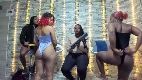 candy and dayan online show from February 25, 11:19 am