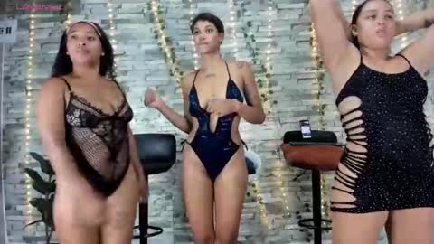 candy and dayan online show from September 23, 11:30 pm