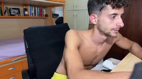 Snapshot of badguy_22 chatting on September 22, 5:59 pm Badguy online show from September 22, 5:59 pm