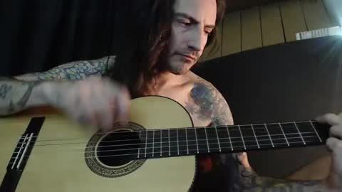 Snapshot of bailey39 chatting on December 6, 5:31 am Bailey online show from December 6, 5:31 am