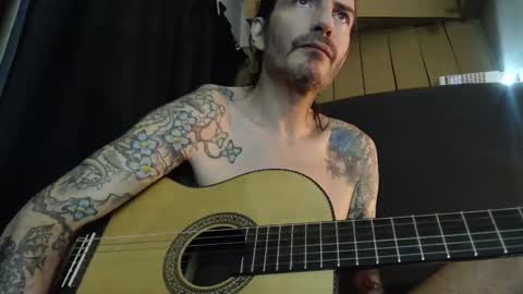 Snapshot of bailey39 chatting on December 14, 4:45 am Bailey online show from December 14, 4:45 am