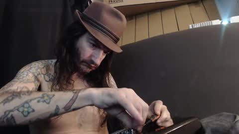 Snapshot of bailey39 chatting on December 23, 1:08 am Bailey online show from December 23, 1:08 am