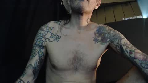 Snapshot of bailey39 chatting on January 6, 1:20 am Bailey online show from January 6, 1:20 am