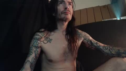 Snapshot of bailey39 chatting on January 10, 2:14 am Bailey online show from January 10, 2:14 am