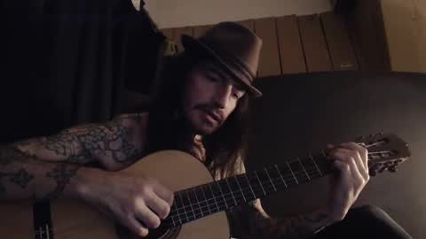 Snapshot of bailey39 chatting on January 23, 4:41 am Bailey online show from January 23, 4:41 am