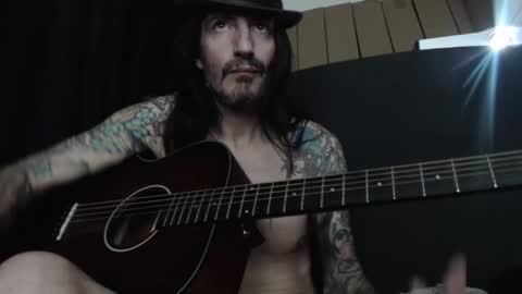 Snapshot of bailey39 chatting on January 25, 2:47 am Bailey online show from January 25, 2:47 am