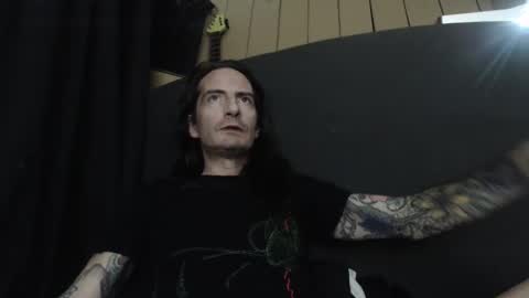 Snapshot of bailey39 chatting on February 13, 12:24 am Bailey online show from February 13, 12:24 am